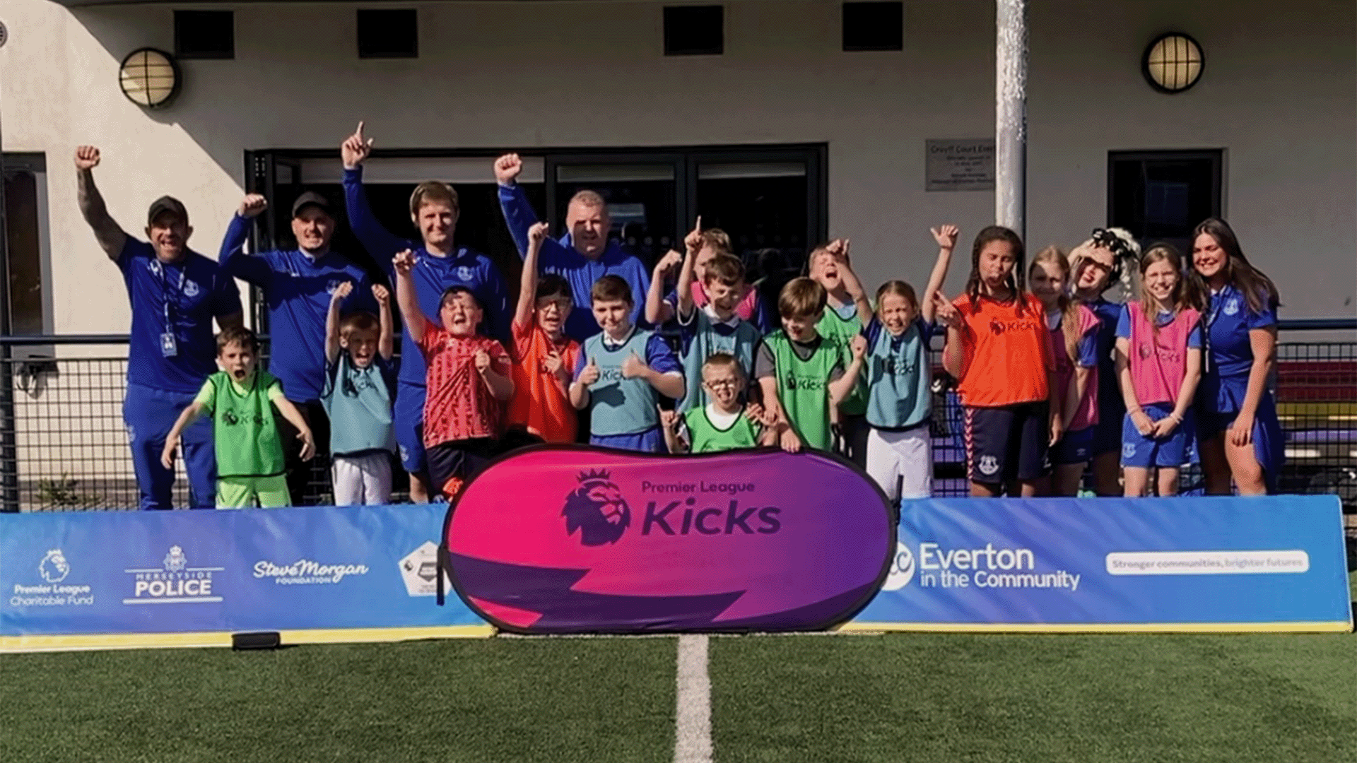 Everton Ambassador Graham Stuart Joins Premier League Kicks for Olympics Event