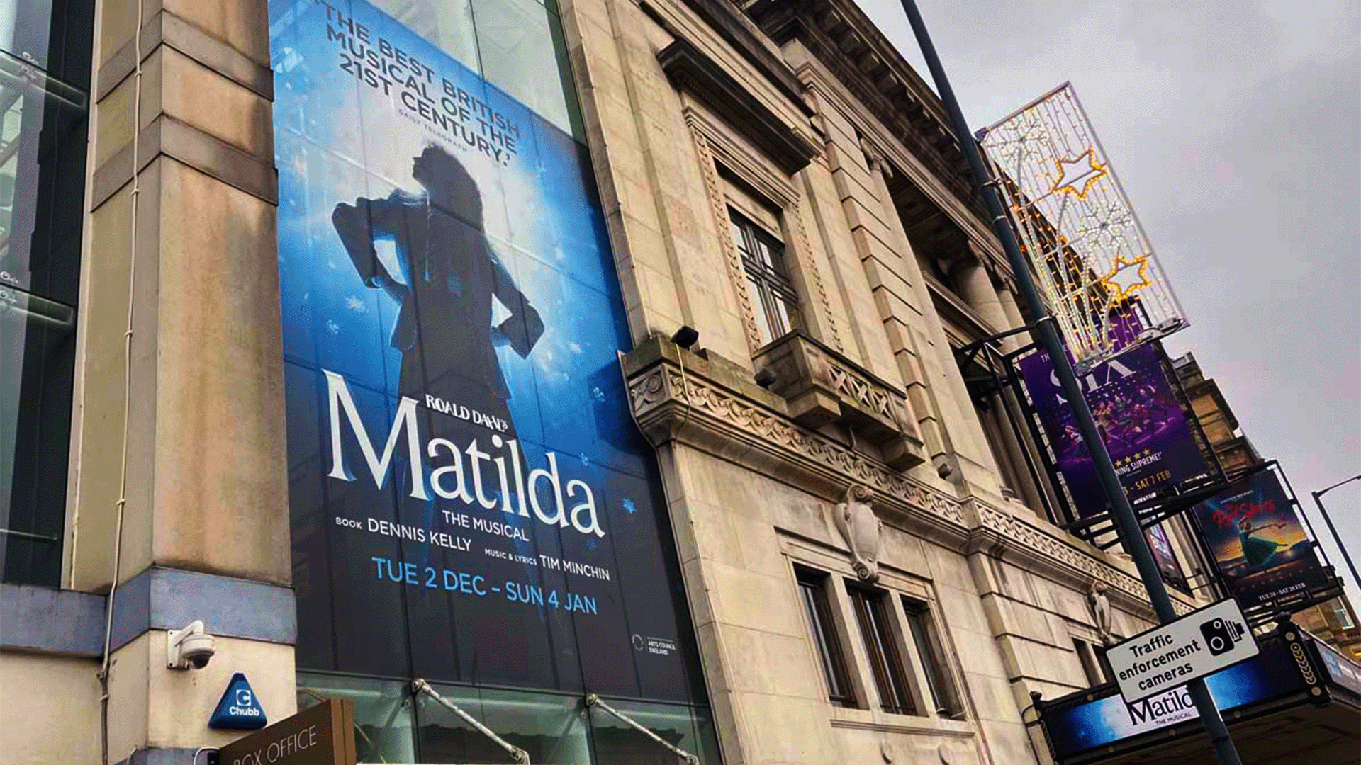 EitC and Empire Theatre Trust Provide Festive Theatre Trip For Young People