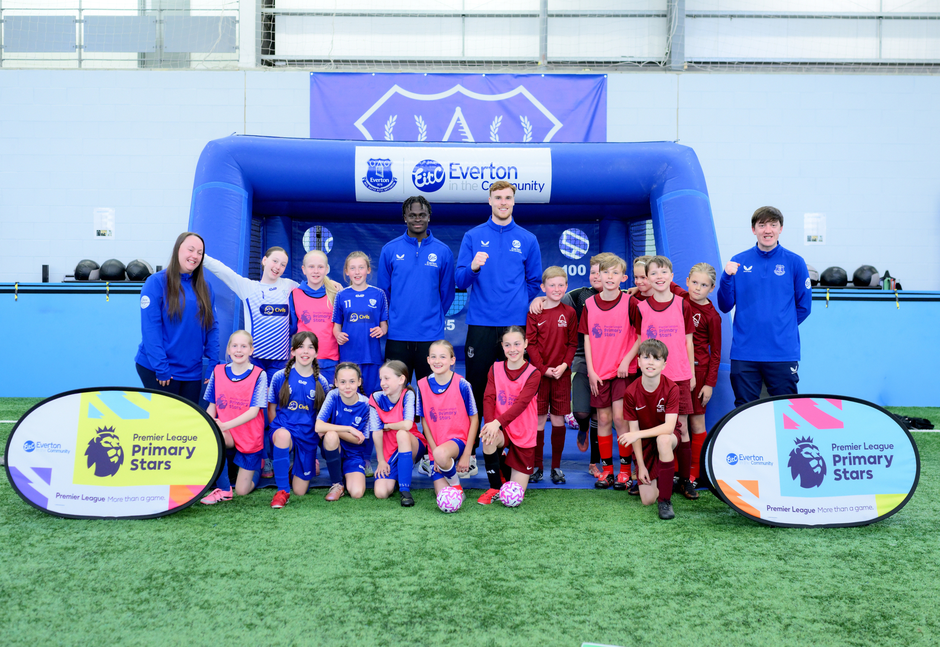 Jake O'Brien and Tyrique George inspire young footballers headed to Premier League Primary Stars final 